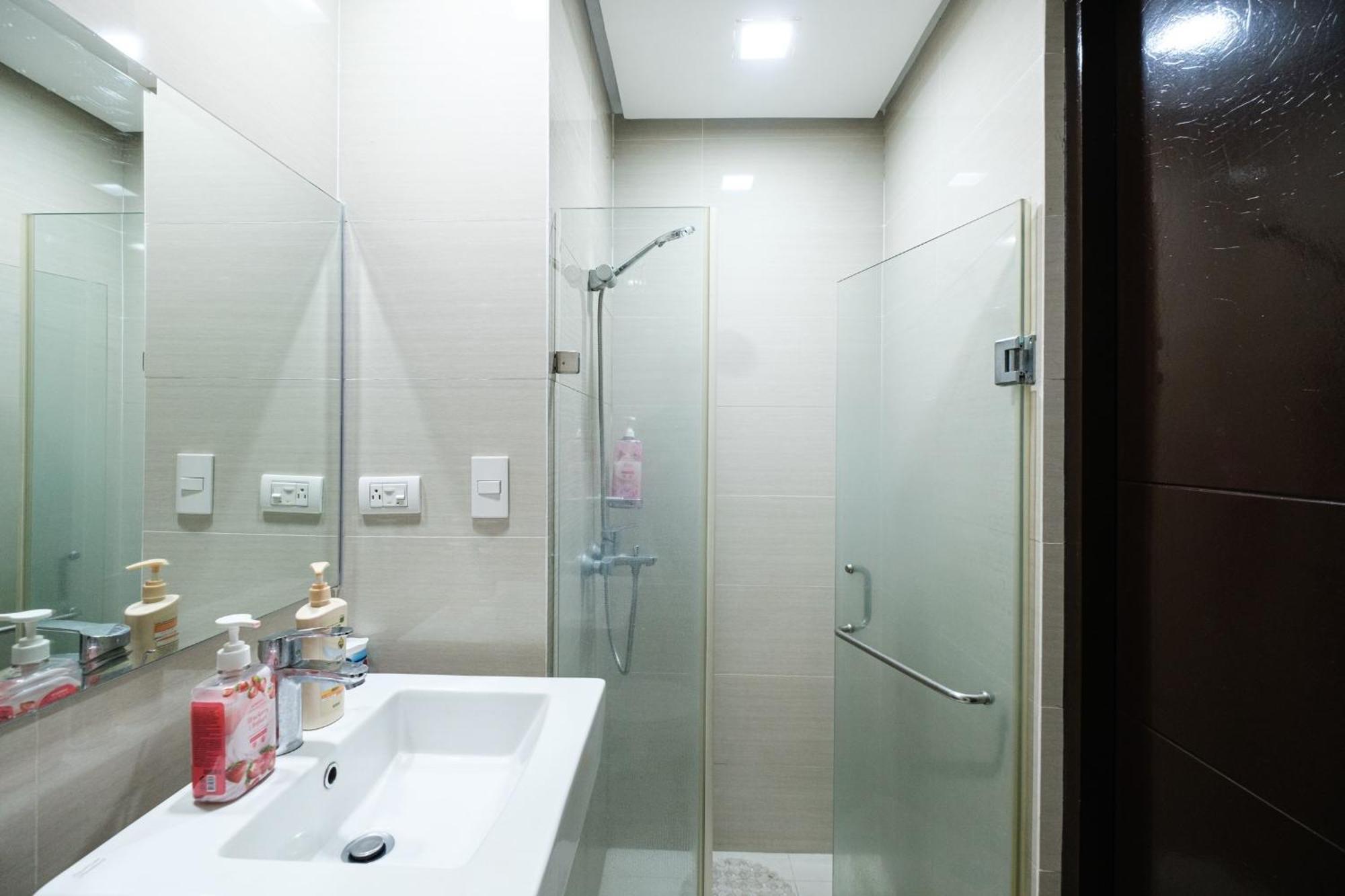 Family Staycation, Greenbelt Hamilton, Isabel'S Makati Rooms Makati City Exterior photo